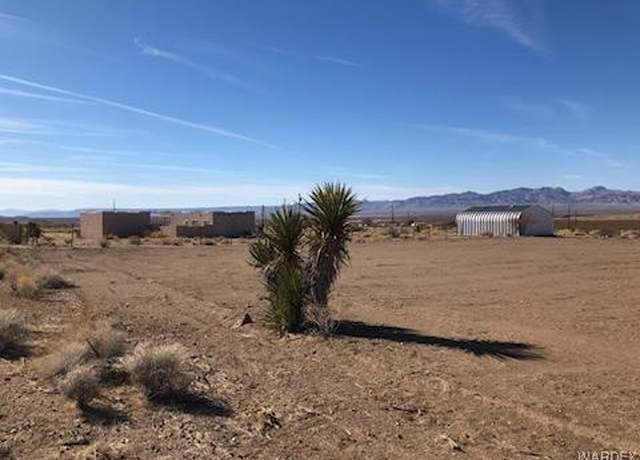 Property at 3628 W Collins Dr, Golden Valley, AZ 86413
