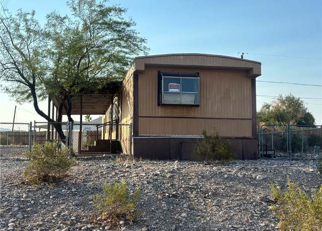 Property at 1075 Gemstone Ave, Bullhead City, AZ 86442, 2 beds, 2 baths