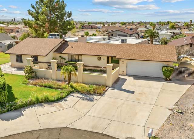 Property at 442 Riverfront Cir, Bullhead City, AZ 86442, 3 beds, 2 baths