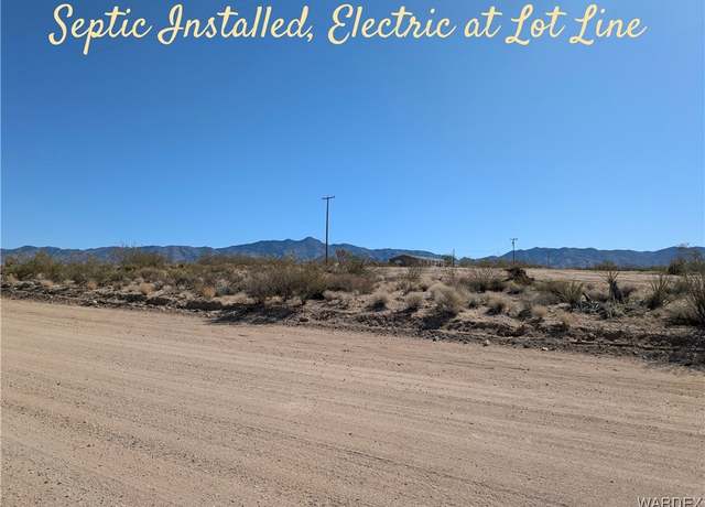 Property at 6198 W Joseph Dr, Golden Valley, AZ 86413