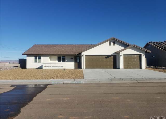 Property at 3917 N Jewel St, Kingman, AZ 86409, 3 beds, 2 baths