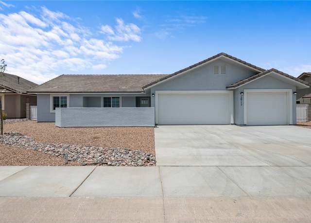 Property at 3917 N Jewel St, Kingman, AZ 86409, 3 beds, 2 baths