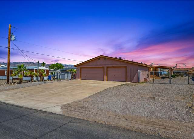 Property at 1611 Talc Rd, Bullhead City, AZ 86442, 3 beds, 2 baths