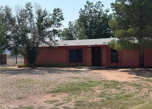 Property at 4465 N Baker Dr, Kingman, AZ 86409, 3 beds, 2 baths