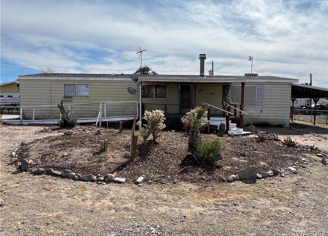 Property at 1544 E Las Colinas Ln, Fort Mohave, AZ 86426, 4 beds, 3 baths