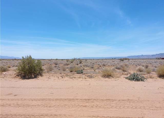 Property at Lot 61-B3 W Bolsa Dr, Golden Valley, AZ 86413