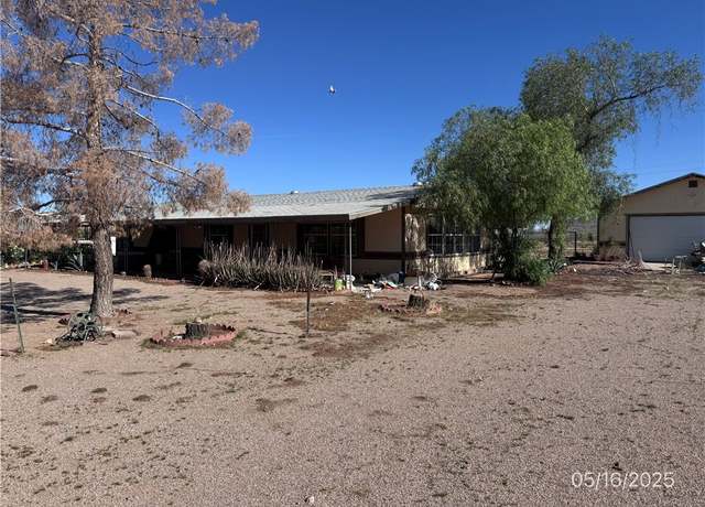 Property at 3053 W Mcconnico Rd, Golden Valley, AZ 86413, 3 beds, 2 baths