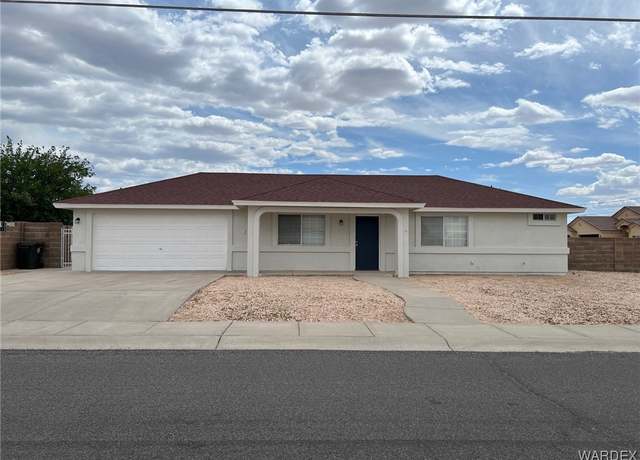 Property at 3442 Kenwood Ave, Kingman, AZ 86401, 2 beds, 2 baths