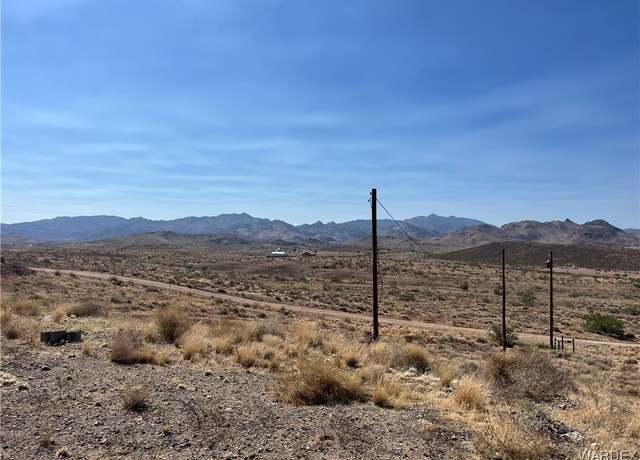 Property at 8272 N Salida Del Sol Ln, Kingman, AZ 86409