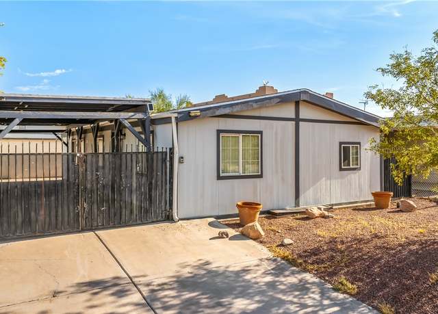Property at 895 Terrace Dr, Bullhead City, AZ 86442, 3 beds, 2 baths
