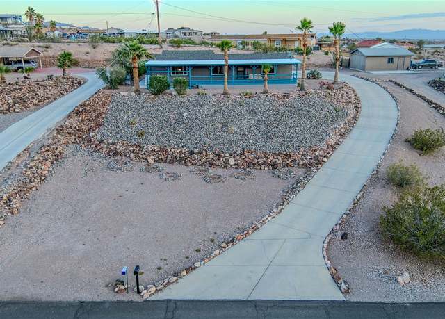 Property at 4128 La Mesa Rd, Bullhead City, AZ 86429, 3 beds, 2 baths