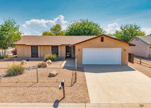 Property at 3620 N Pearl St, Kingman, AZ 86409, 3 beds, 2 baths