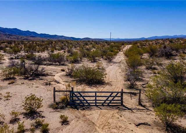 Property at TBD S Bear Rd, Kingman, AZ 86401