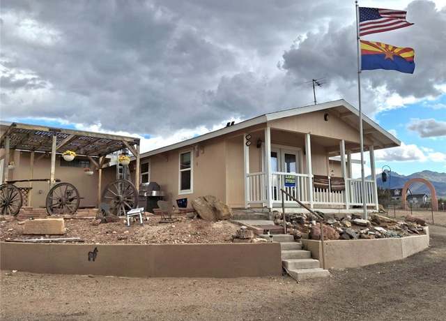 Property at 1108 S Mccarrel Rd, Kingman, AZ 86401, 3 beds, 2.5 baths