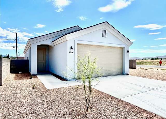 Property at 3500 E Thompson Ave, Kingman, AZ 86409, 3 beds, 2 baths