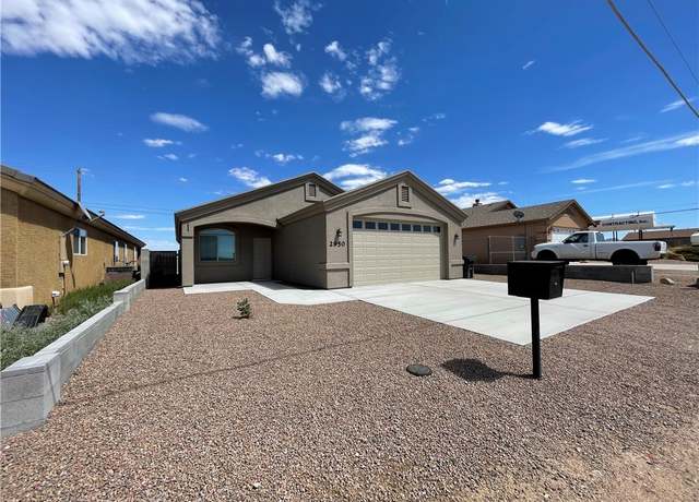 Property at 2950 N Sage St, Kingman, AZ 86401, 3 beds, 2 baths