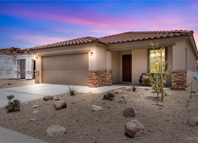 Property at 2375 Tapatio Dr, Bullhead City, AZ 86442, 3 beds, 2 baths