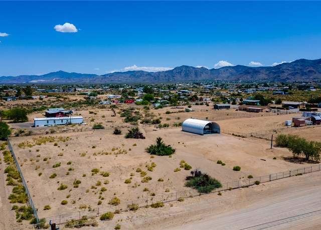 Property at 4477 W Shipp Dr, Golden Valley, AZ 86413