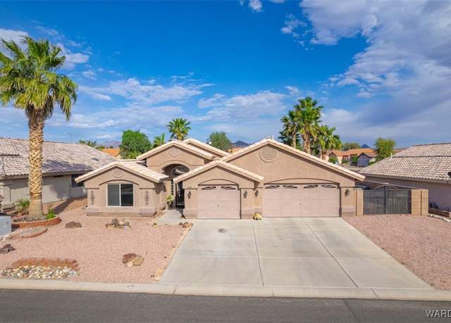 Property at 2236 Mountainside Dr, Bullhead City, AZ 86442, 4 beds, 3 baths