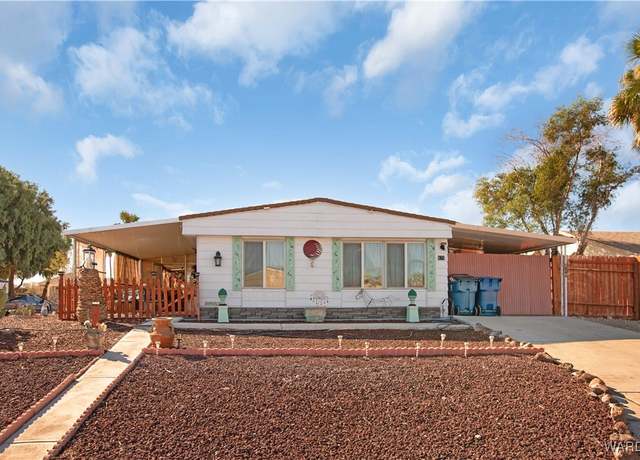 Property at 870 Holly St, Bullhead City, AZ 86442, 2 beds, 2 baths