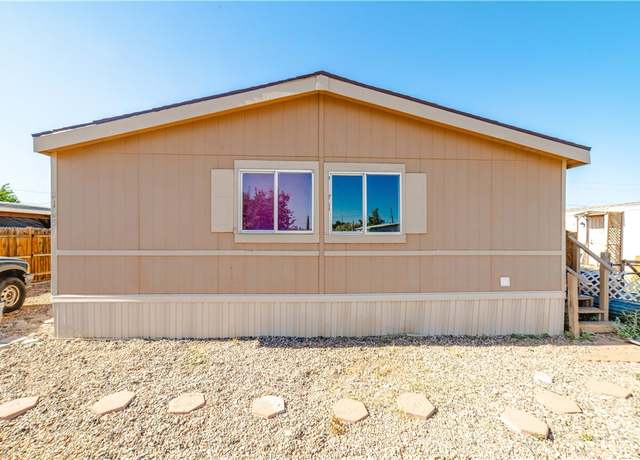 Property at 2185 E Hearne Ave, Kingman, AZ 86409, 3 beds, 2 baths