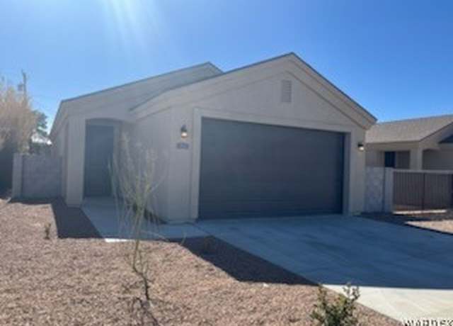 Property at 3506 Thompson Ave, Kingman, AZ 86409, 3 beds, 2 baths