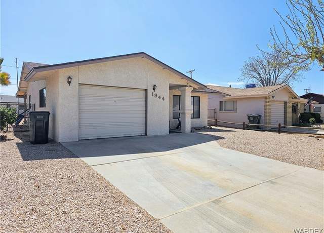 Property at 1944 Detroit Ave, Kingman, AZ 86401, 2 beds, 2 baths