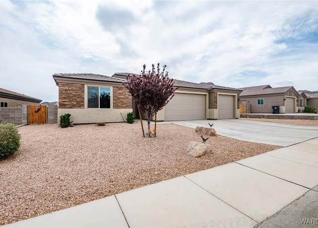 Property at 5475 Eagle View Rd, Kingman, AZ 86409, 3 beds, 2 baths