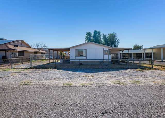 Property at 8215 S Aspen Dr, Mohave Valley, AZ 86440, 2 beds, 2 baths