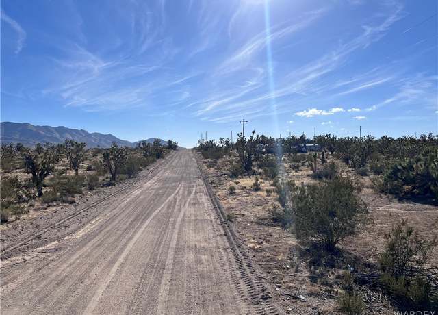 Property at 319-08-002 N Laurel Rd, Dolan Springs, AZ 86441