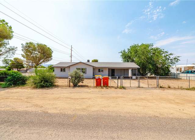 Property at 2990 E Ames Ave Ave, Kingman, AZ 86409, 3 beds, 1 bath