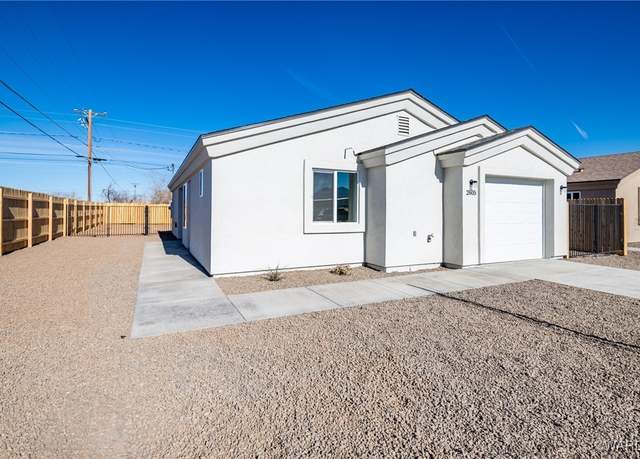 Property at 2605 E Butler Ave, Kingman, AZ 86409, 2 beds, 2 baths