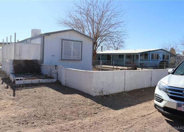 Property at 3078 E Carver Ave, Kingman, AZ 86409, 1 bed, 2 baths