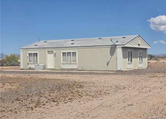 Property at 3357 W Malibu Rd, Golden Valley, AZ 86413, 2 beds, 2 baths