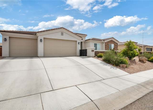 Property at 3800 Katie Lane Loop, Kingman, AZ 86401, 3 beds, 2 baths