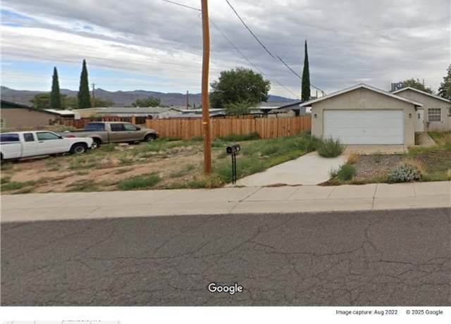 Property at 2639 Wallapai Ave, Kingman, AZ 86401, 3 beds, 2 baths