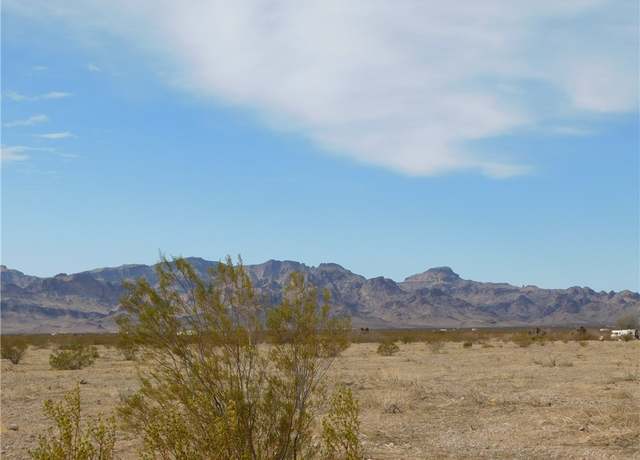 Property at 3788 Jasper Rd, Golden Valley, AZ 86413