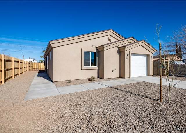 Property at 2615 E Butler Ave, Kingman, AZ 86409, 2 beds, 2 baths