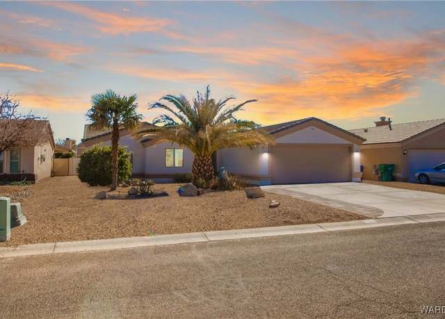 Property at 3796 E Suffock Ave, Kingman, AZ 86409, 3 beds, 2 baths