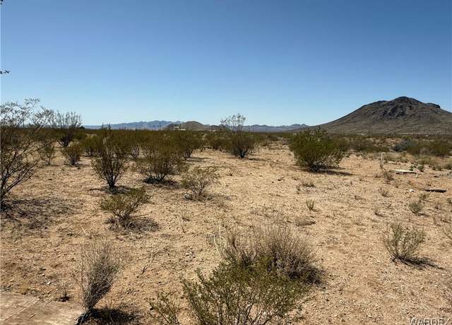 Property at 6861 N Mormon Flat Rd, Golden Valley, AZ 86413