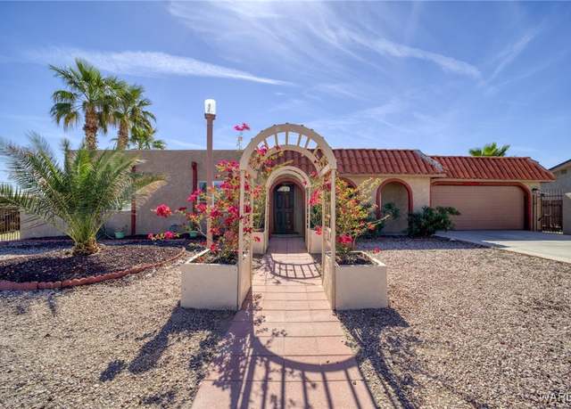 Property at 714 Lilac Ln, Bullhead City, AZ 86442, 5 beds, 3.5 baths