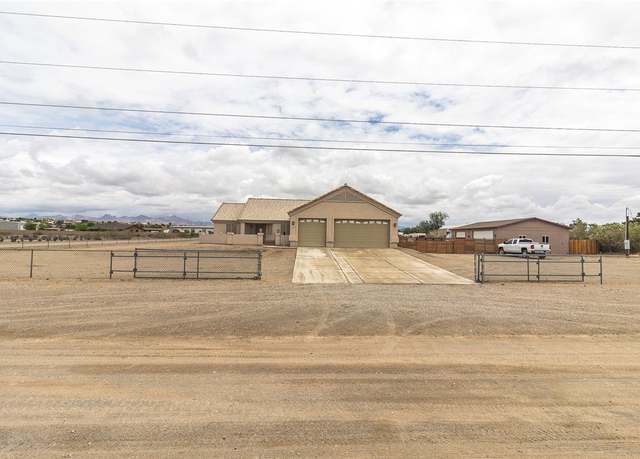 Property at 5410 S Cholla Dr, Fort Mohave, AZ 86426, 3 beds, 2 baths