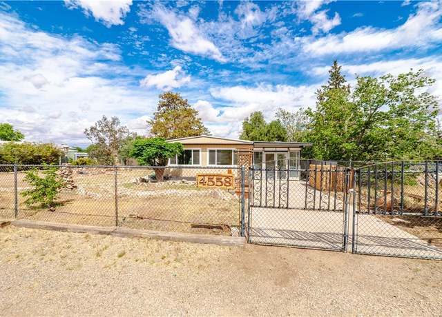 Property at 4558 N Vernetti Ln, Kingman, AZ 86409, 3 beds, 2 baths