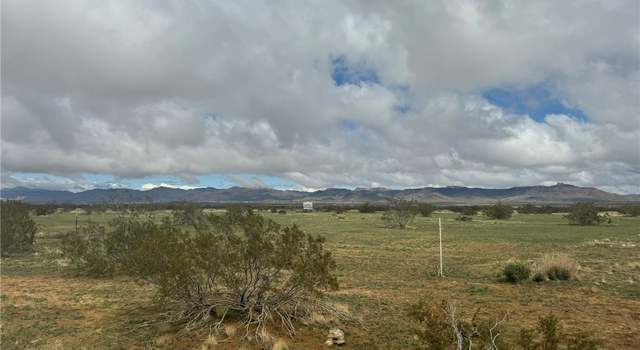 Photo of 2821 S Pinion Rd, Golden Valley, AZ 86413