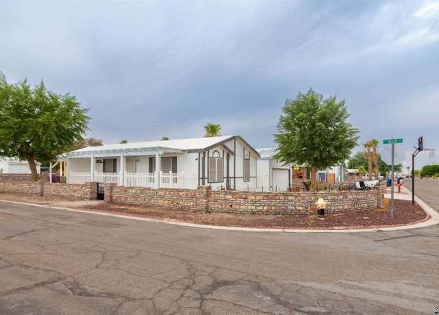 Property at 12273 E 36 Pl, Yuma, AZ 85367, 2 beds, 3 baths