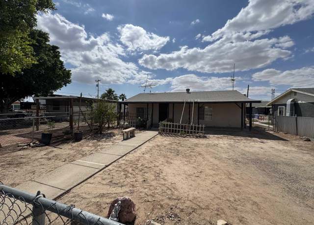 Property at 934 S Dora Ave, Yuma, AZ 85396, 3 beds, 2 baths
