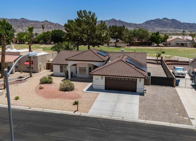 Property at 10226 S Del Rey Dr, Yuma, AZ 85367, 3 beds, 2 baths