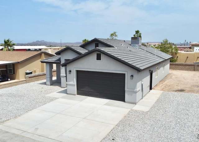 Property at 28852 Colorado Ave, Wellton, AZ 85356, 3 beds, 2 baths