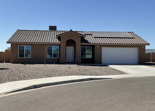Property at 7517 E 43 Ln, Yuma, AZ 85365, 4 beds, 2 baths
