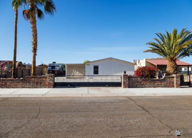 Property at 13580 E 55 Dr, Yuma, AZ 85367, 3 beds, 2 baths